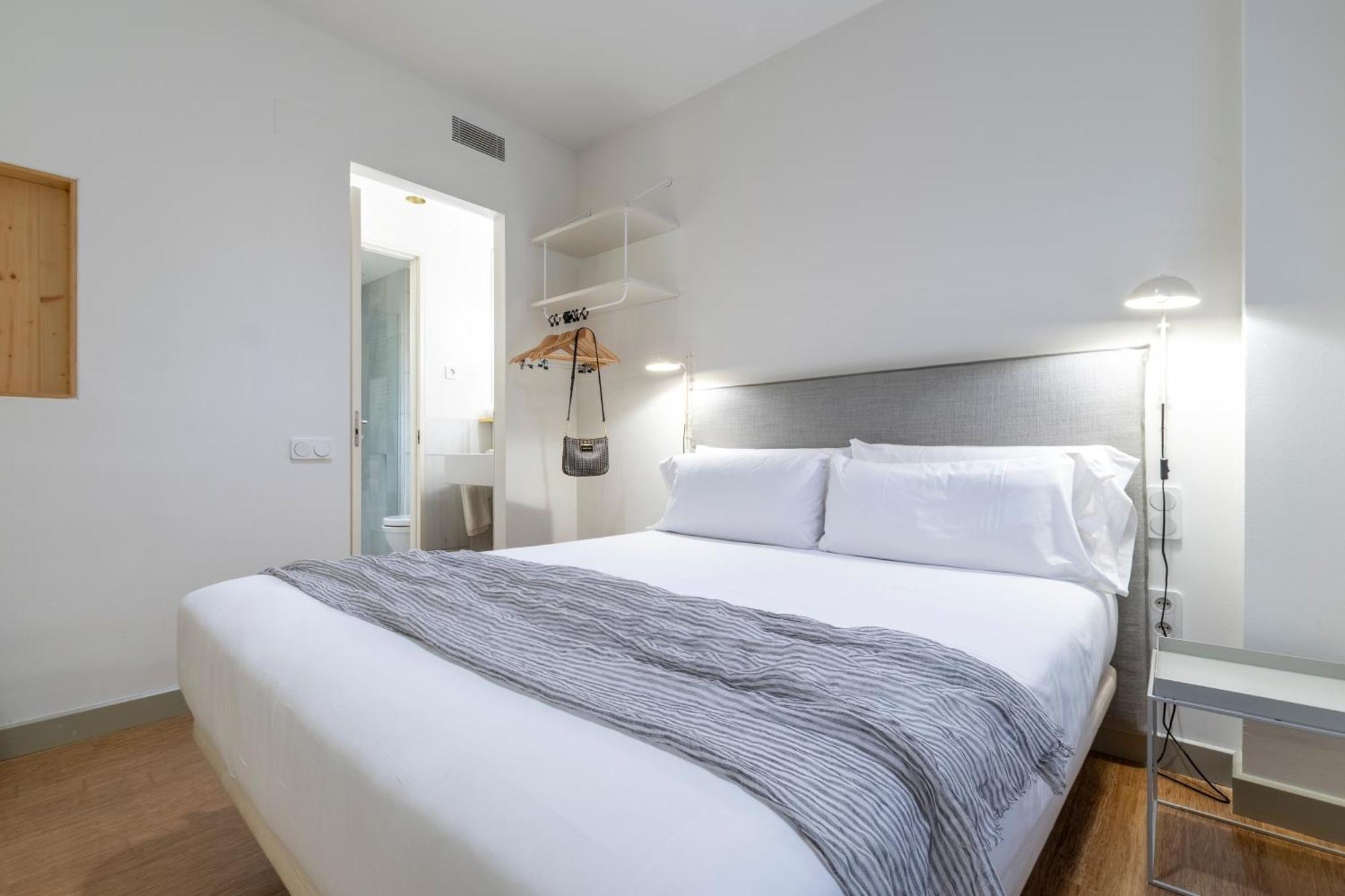 Aspasios City Oasis Apartments Барселона Екстер'єр фото
